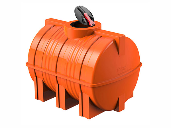 Пластиковые емкости для перевозки жидкостей