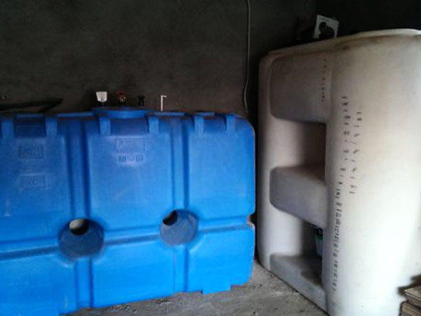 Пластиковые емкости для нефтепродуктов