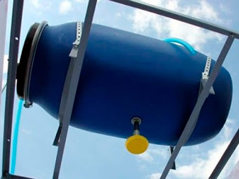 Как выбрать бак для летнего душа?