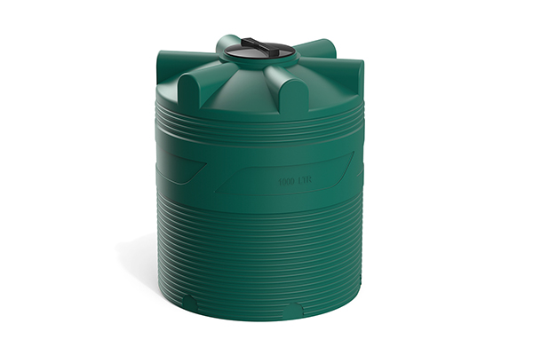 Цилиндрическая емкость для воды