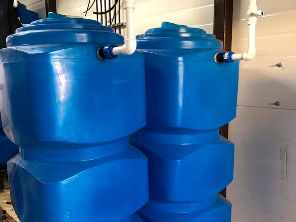 Баки для питьевой воды: цена и преимущества