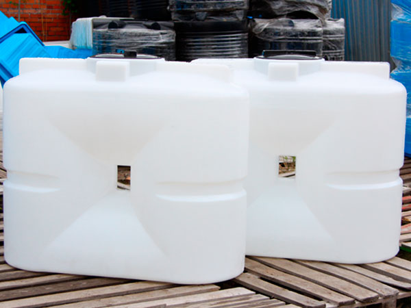 Пластиковые емкости для ДТ и ГСМ