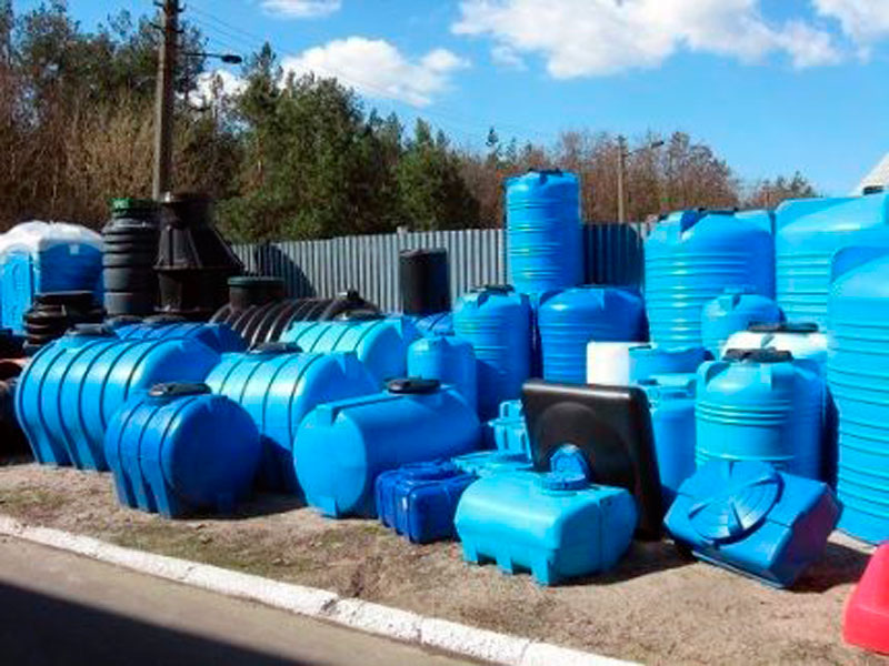 Как выбрать надежные пластиковые баки для воды