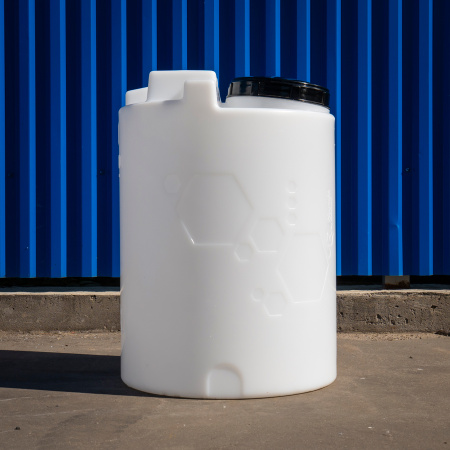 Дозировочная емкость 100 литров живое фото 3 вид сбоку