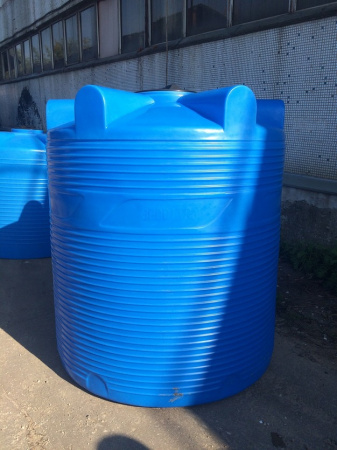 Емкости пластиковые V 3000 литров