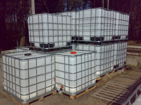 Емкость п/э куб 1000 литров (еврокуб) для воды