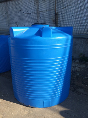 Емкость пластиковая V 2000 литров